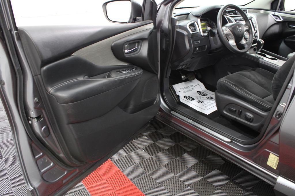 2017 Nissan Murano Image 14