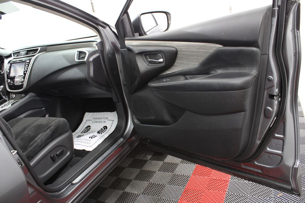 2017 Nissan Murano Image 20