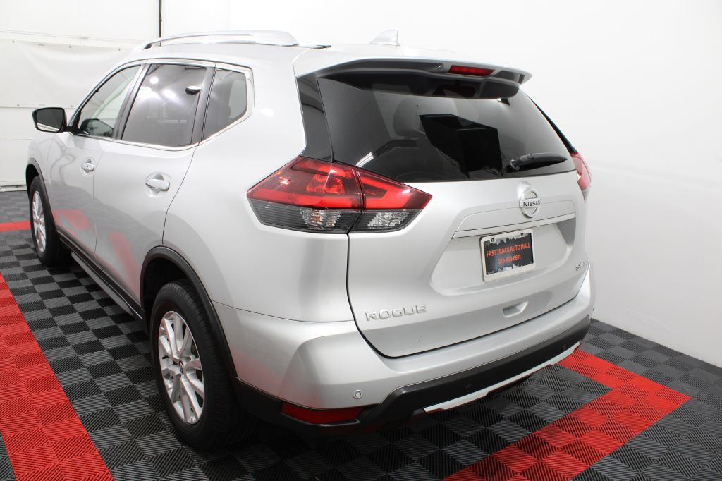 2019 Nissan Rogue Image 5