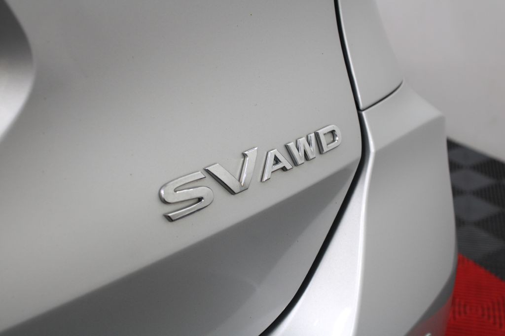 2019 Nissan Rogue Image 13