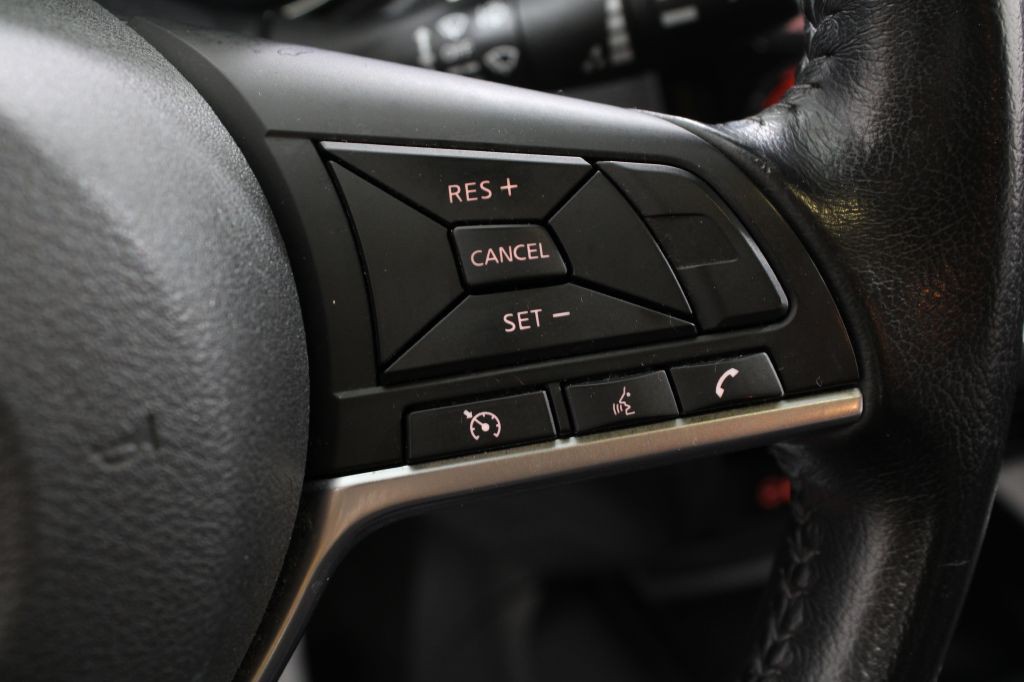 2019 Nissan Rogue Image 33
