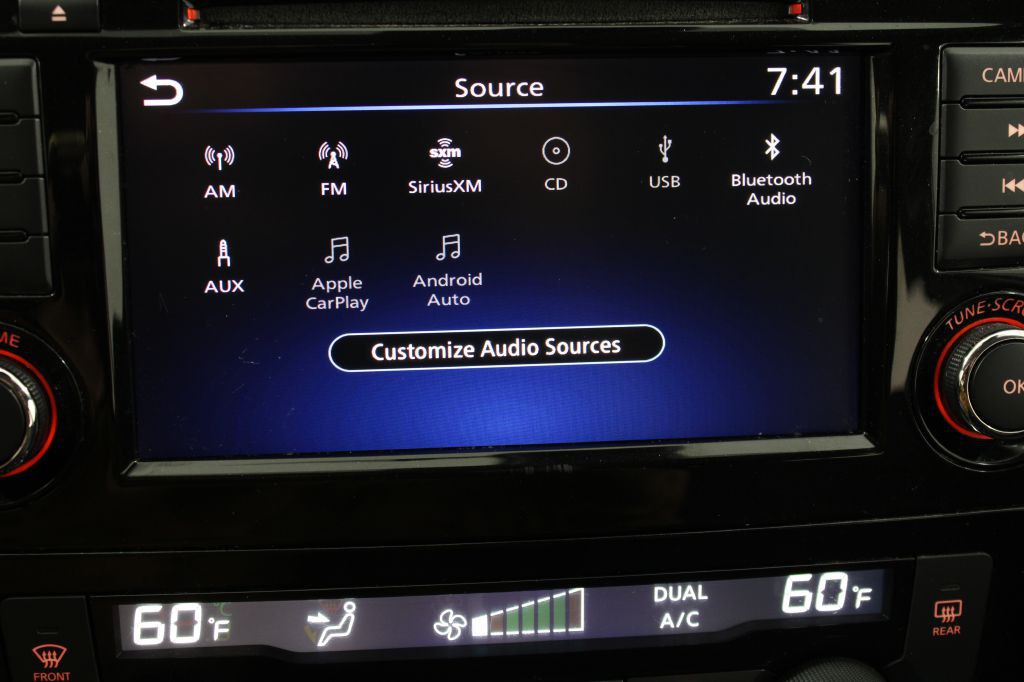 2019 Nissan Rogue Image 41