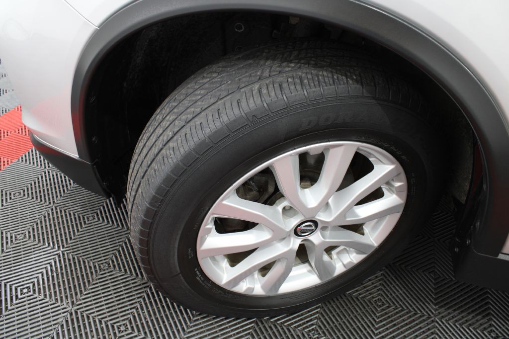 2019 Nissan Rogue Image 44