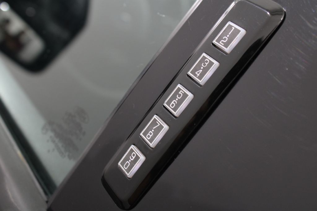 2016 Ford F-150 Image 12