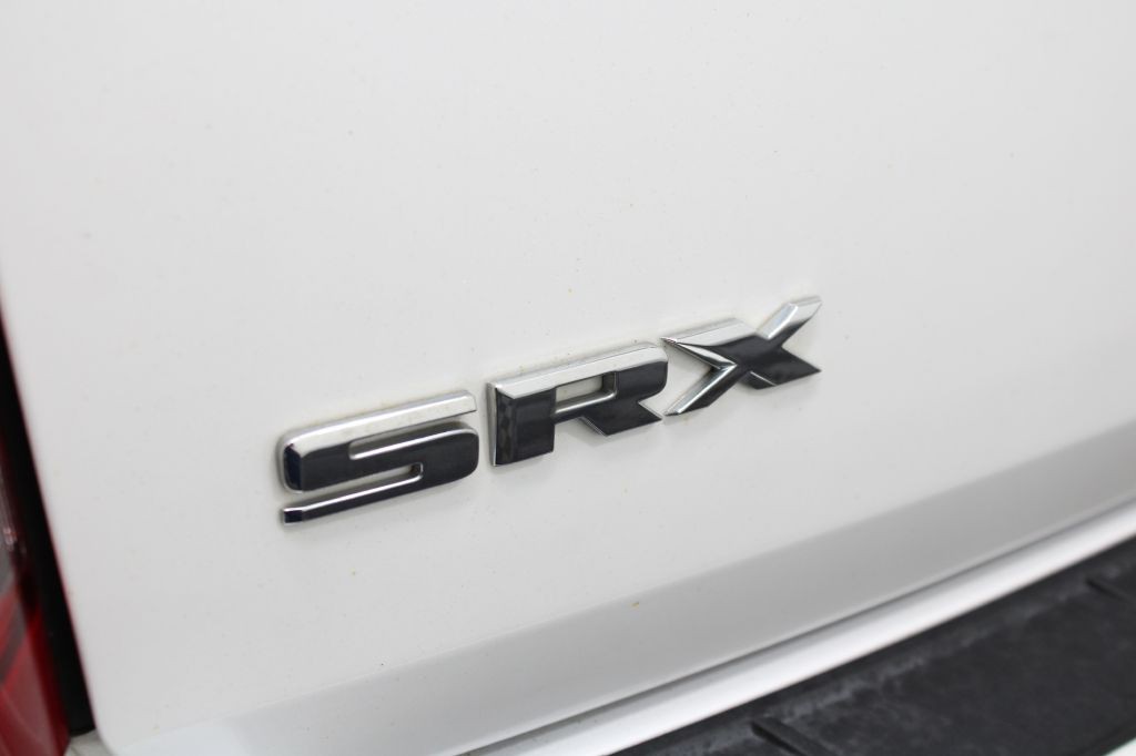 2011 Cadillac SRX Image 13