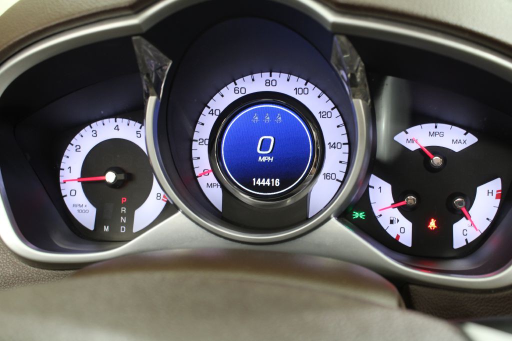 2011 Cadillac SRX Image 36