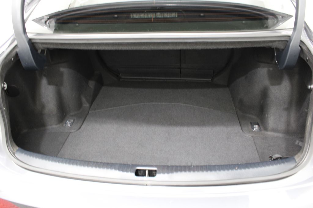 2015 Lexus IS Image 44