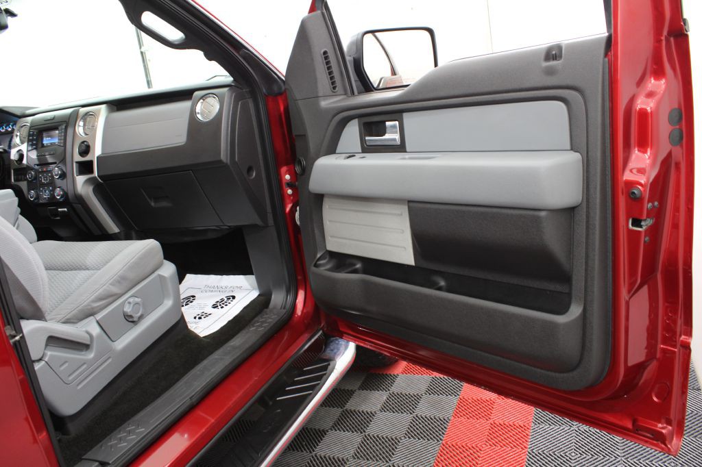 2014 Ford F-150 Image 28