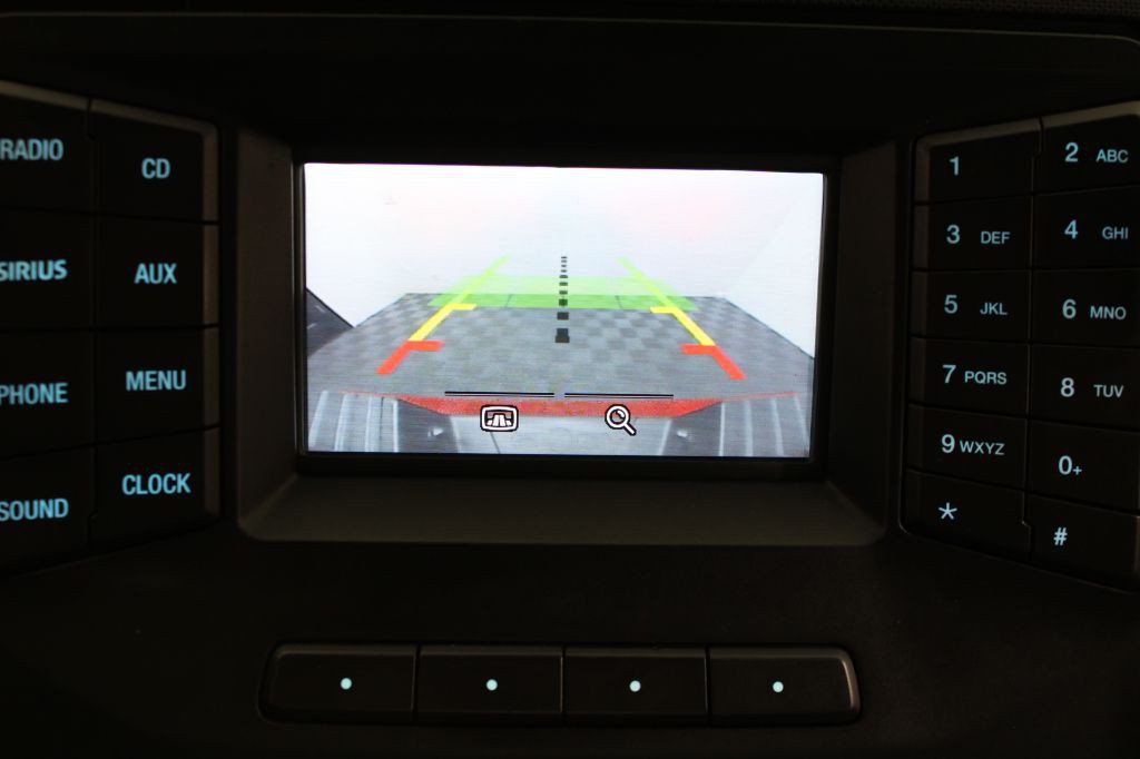 2014 Ford F-150 Image 32