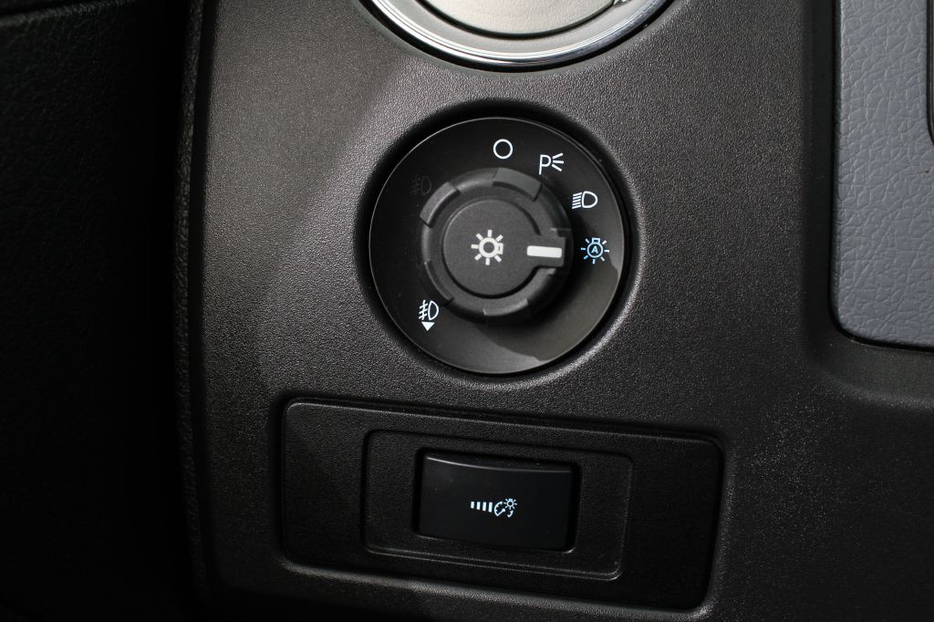 2014 Ford F-150 Image 35