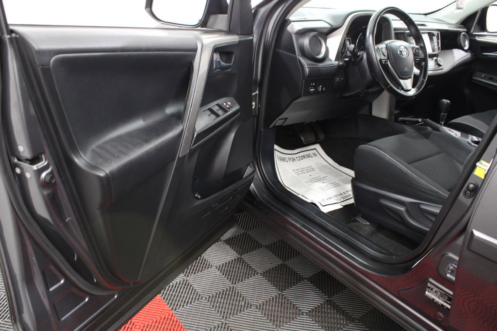 2016 Toyota Rav4 Image 14