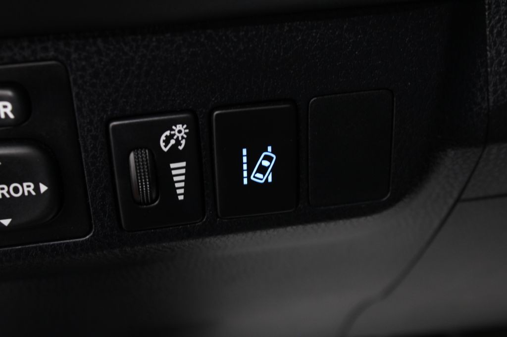 2016 Toyota Rav4 Image 30