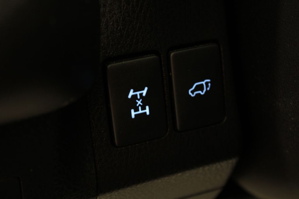 2016 Toyota Rav4 Image 31