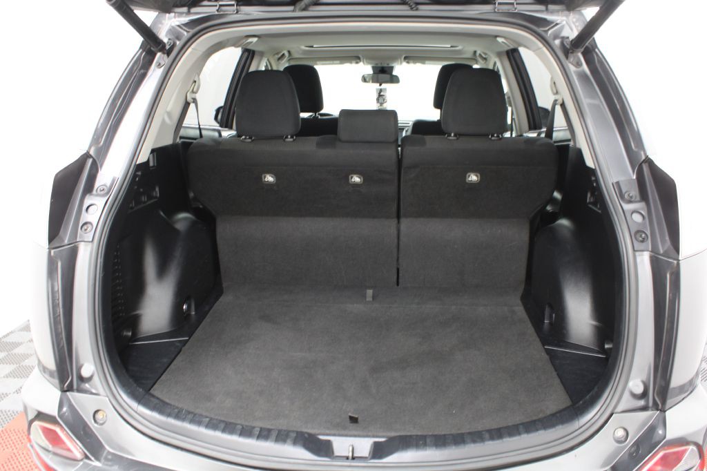 2016 Toyota Rav4 Image 36