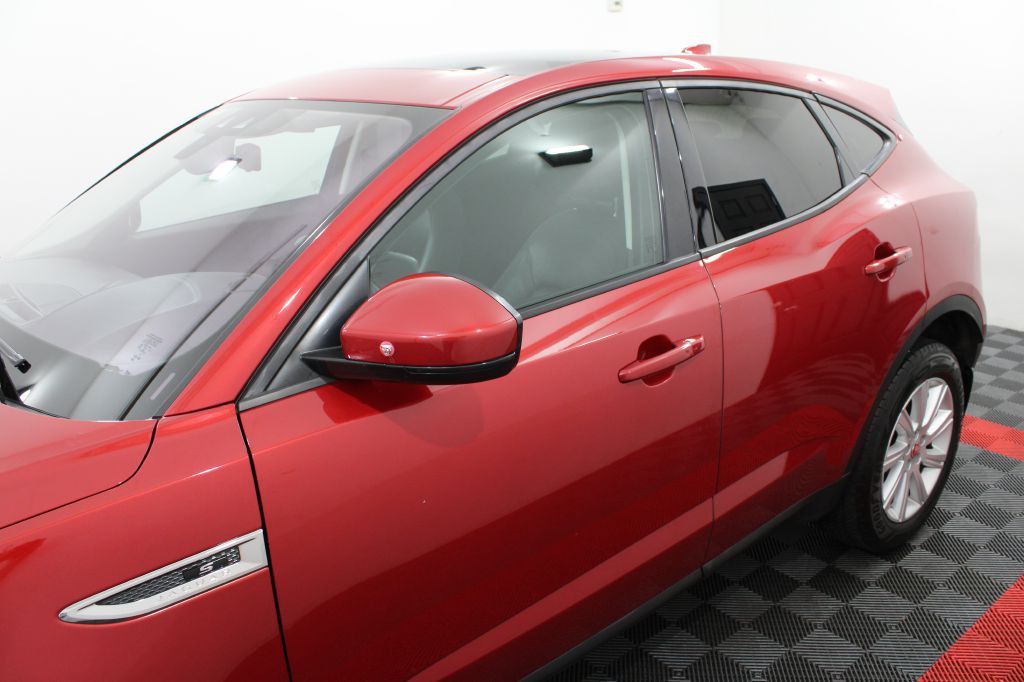 2019 Jaguar E-pace Image 10