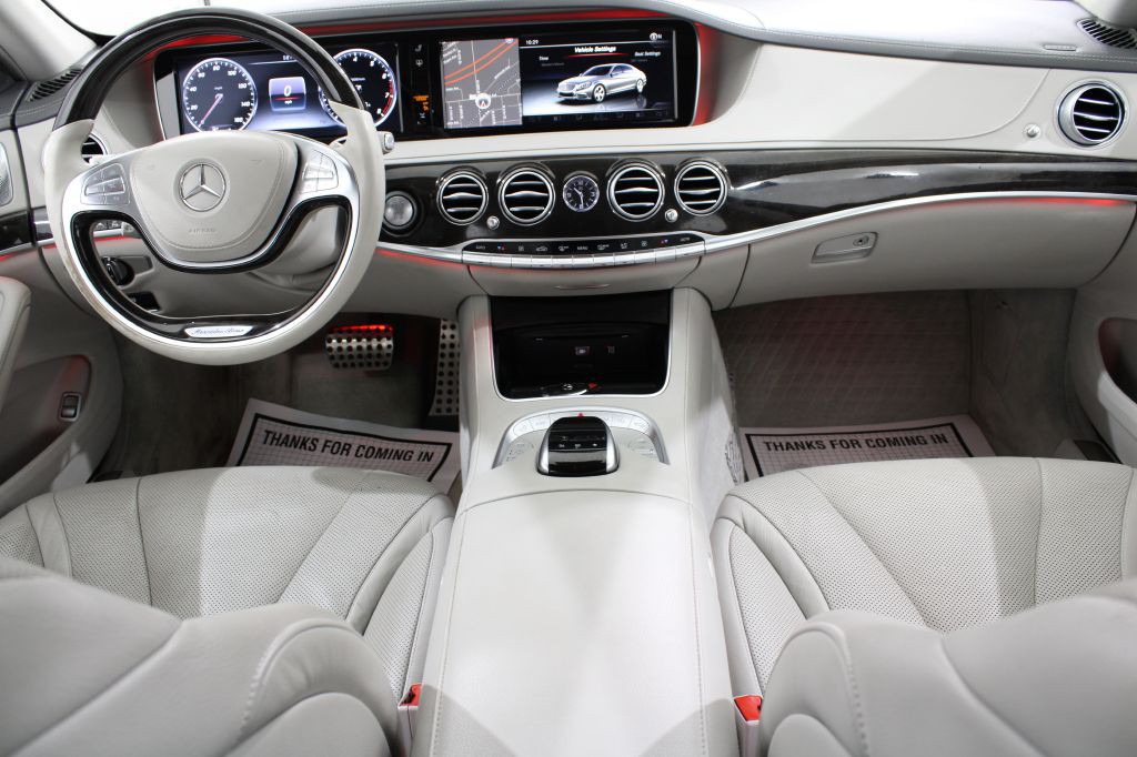 2016 Mercedes-Benz S-Class Image 2