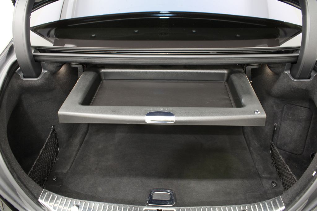 2016 Mercedes-Benz S-Class Image 27