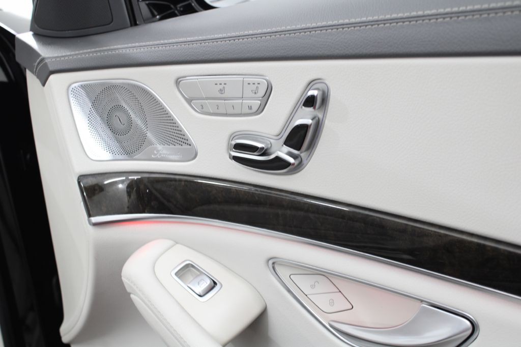 2016 Mercedes-Benz S-Class Image 36