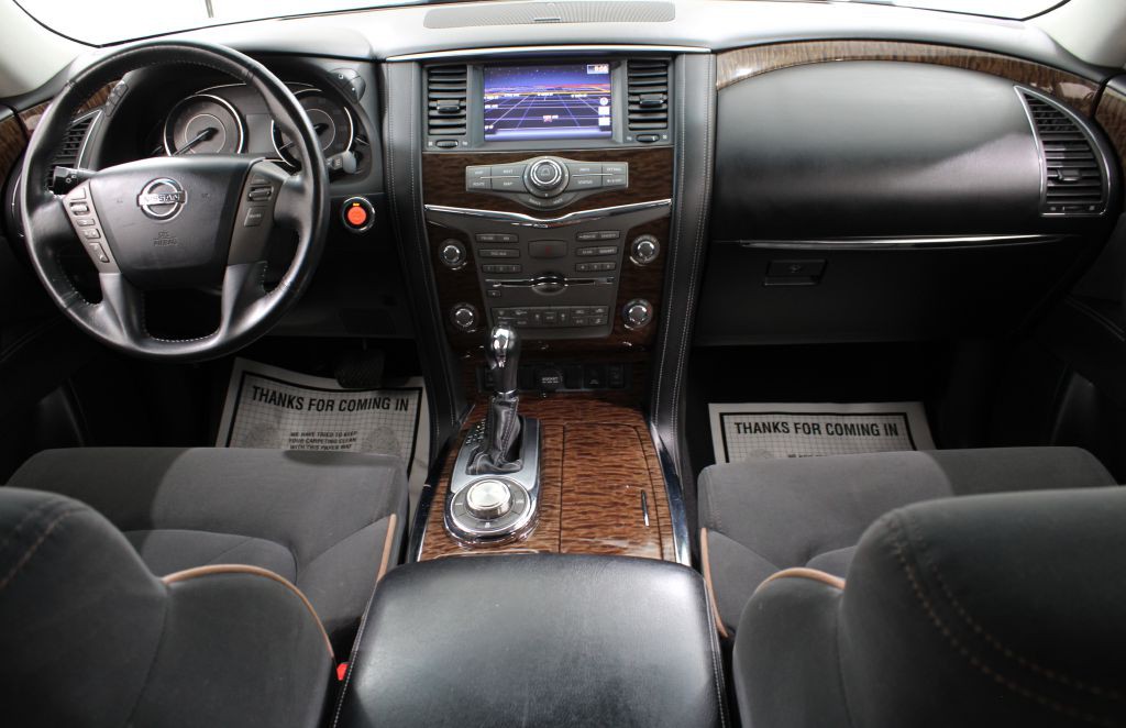 2017 Nissan Armada Image 2