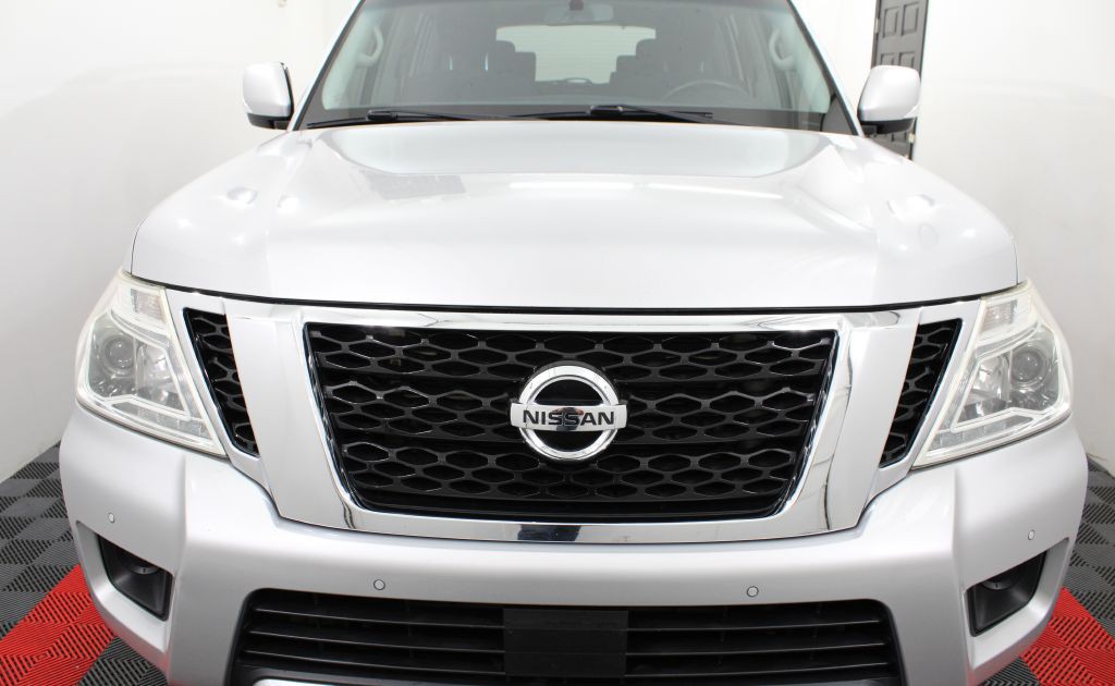 2017 Nissan Armada Image 3
