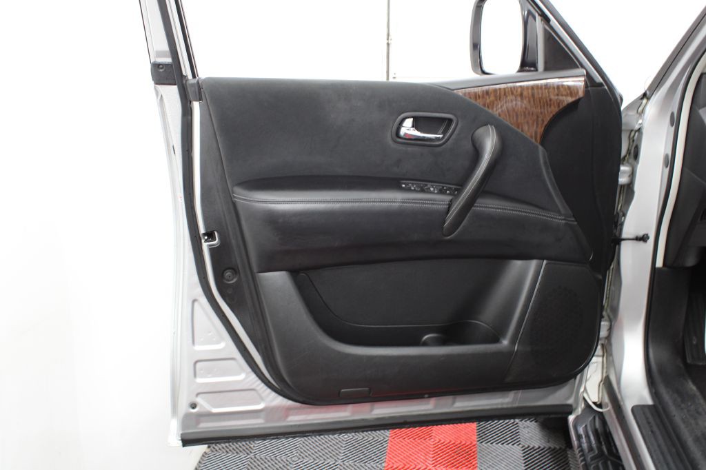 2017 Nissan Armada Image 13