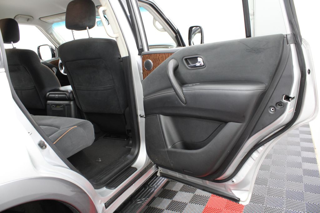 2017 Nissan Armada Image 21