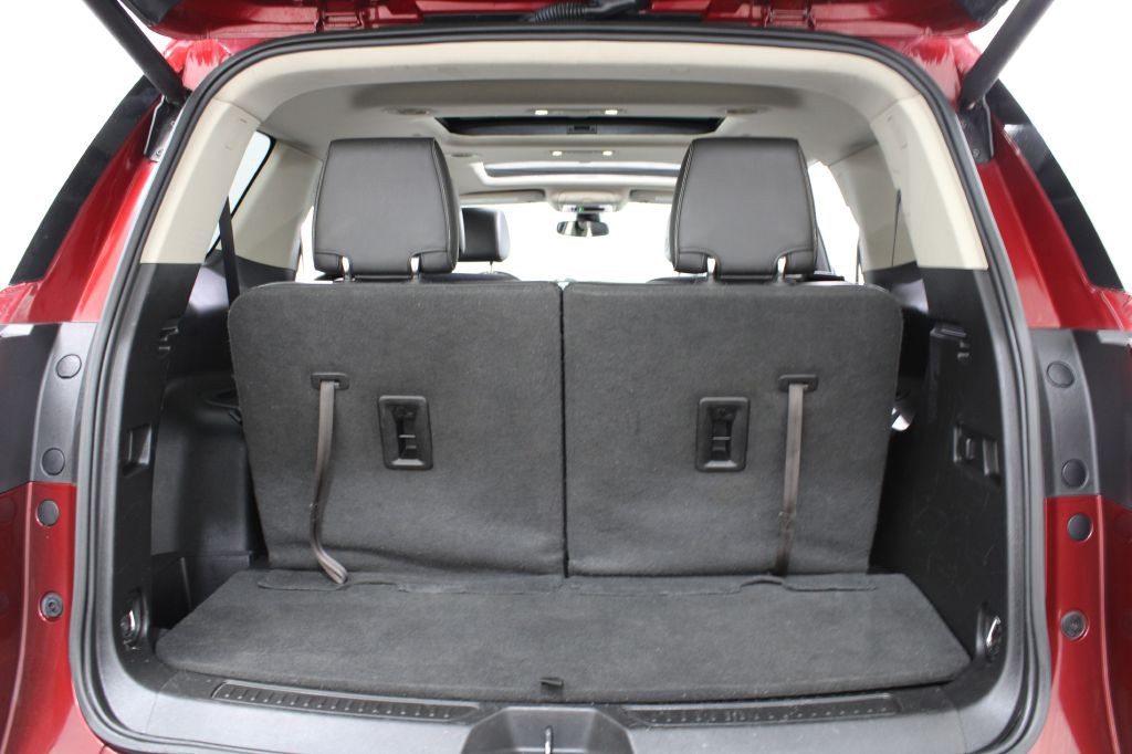 2017 GMC Acadia Image 30