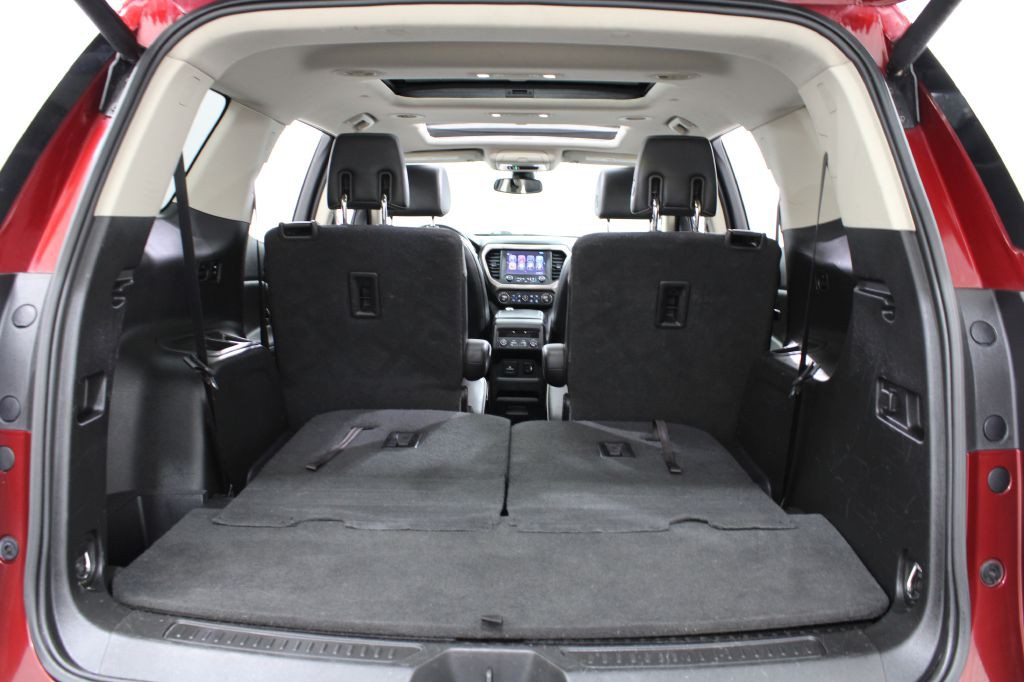 2017 GMC Acadia Image 31