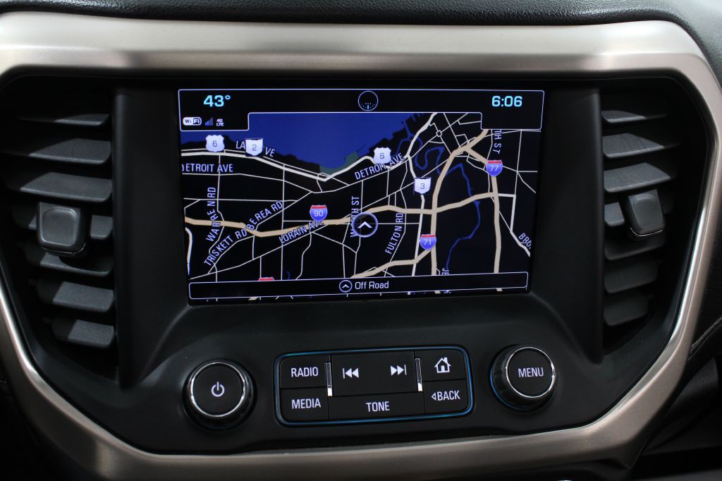 2017 GMC Acadia Image 41