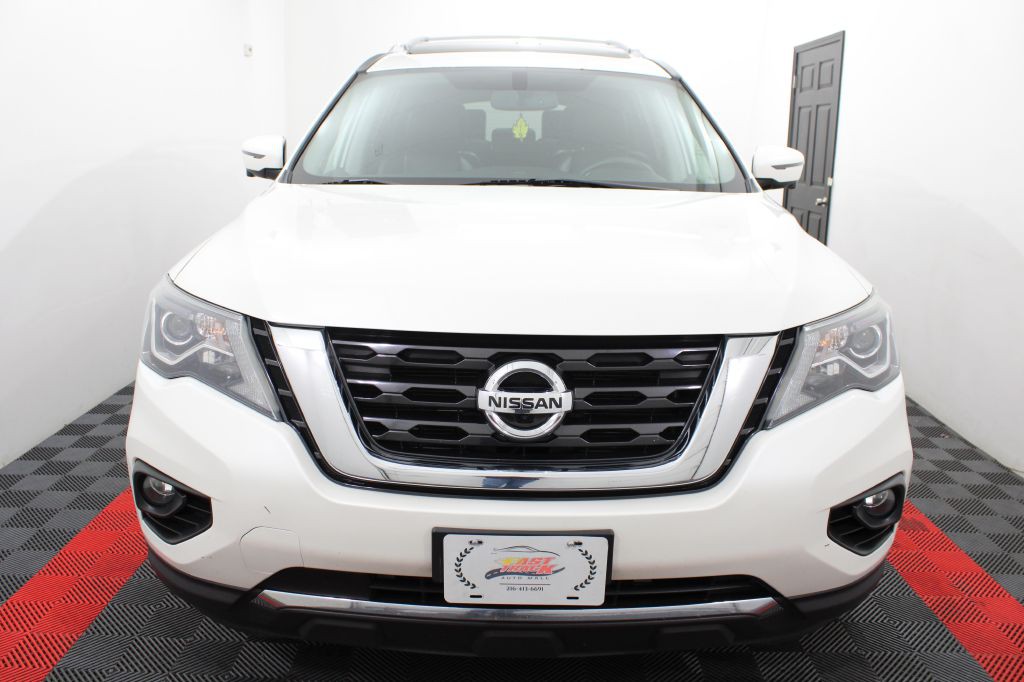 2018 Nissan Pathfinder Image 3