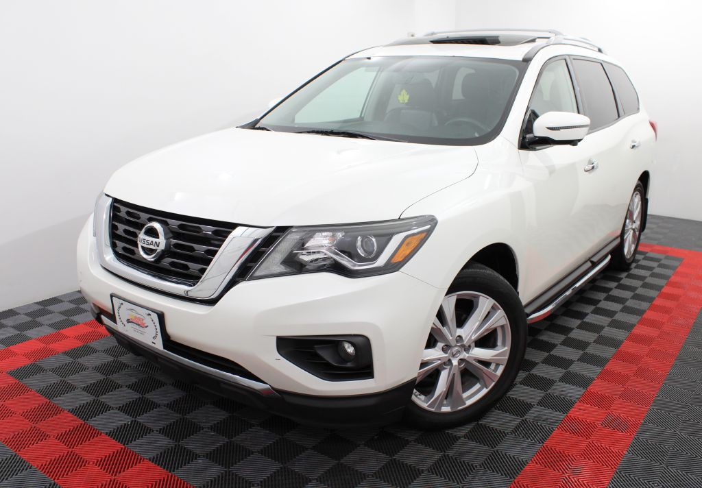 2018 Nissan Pathfinder Image 4