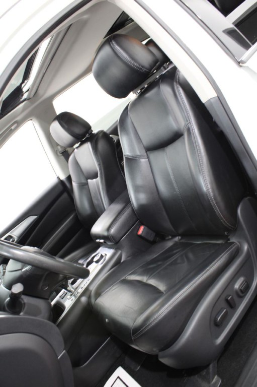 2018 Nissan Pathfinder Image 16