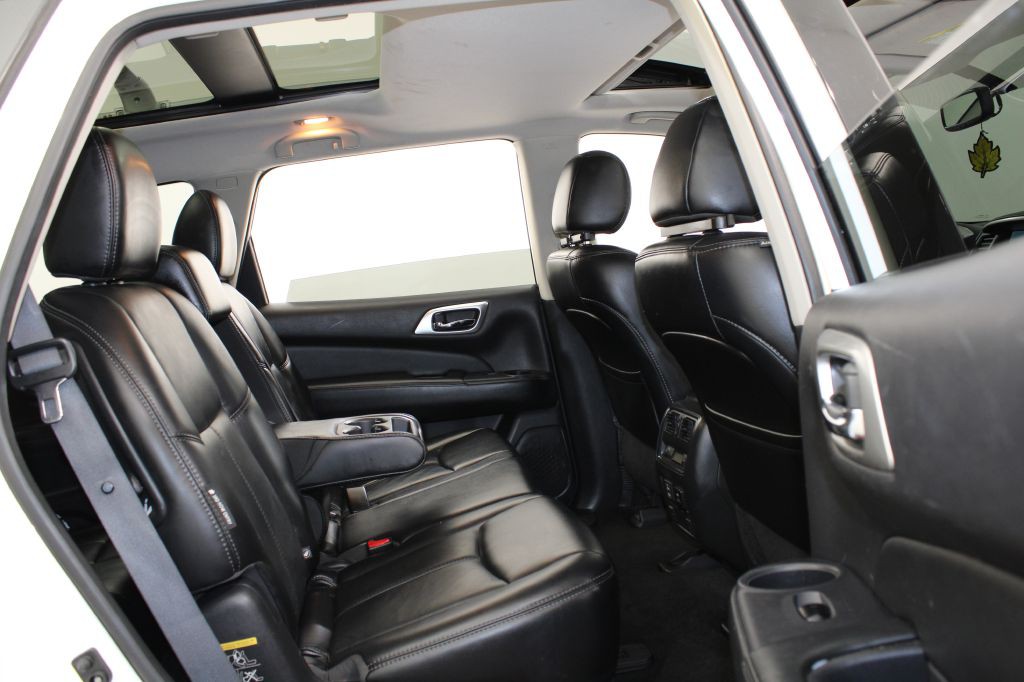 2018 Nissan Pathfinder Image 23