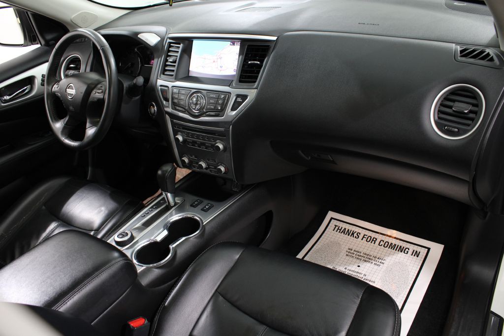 2018 Nissan Pathfinder Image 27