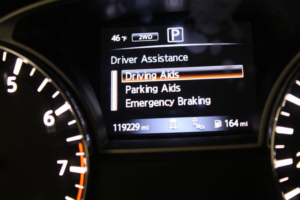 2018 Nissan Pathfinder Image 39