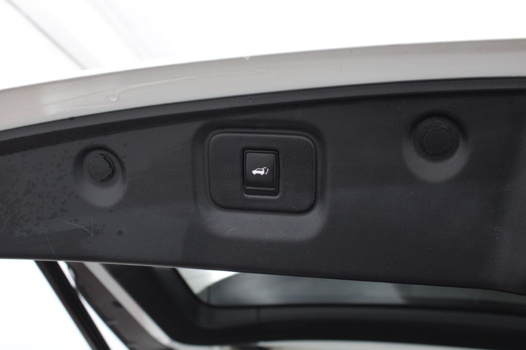 2018 Nissan Pathfinder Image 51