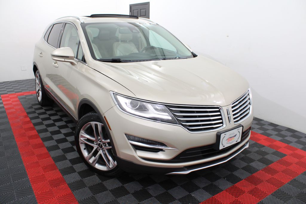 2017 Lincoln MKC Image 1