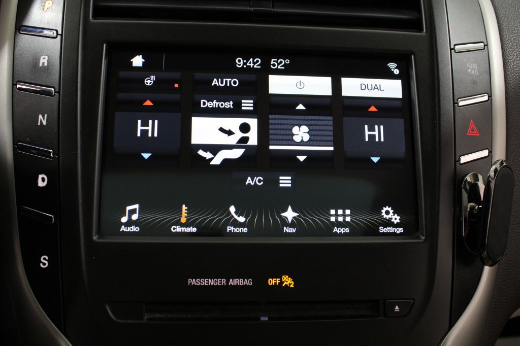 2017 Lincoln MKC Image 44