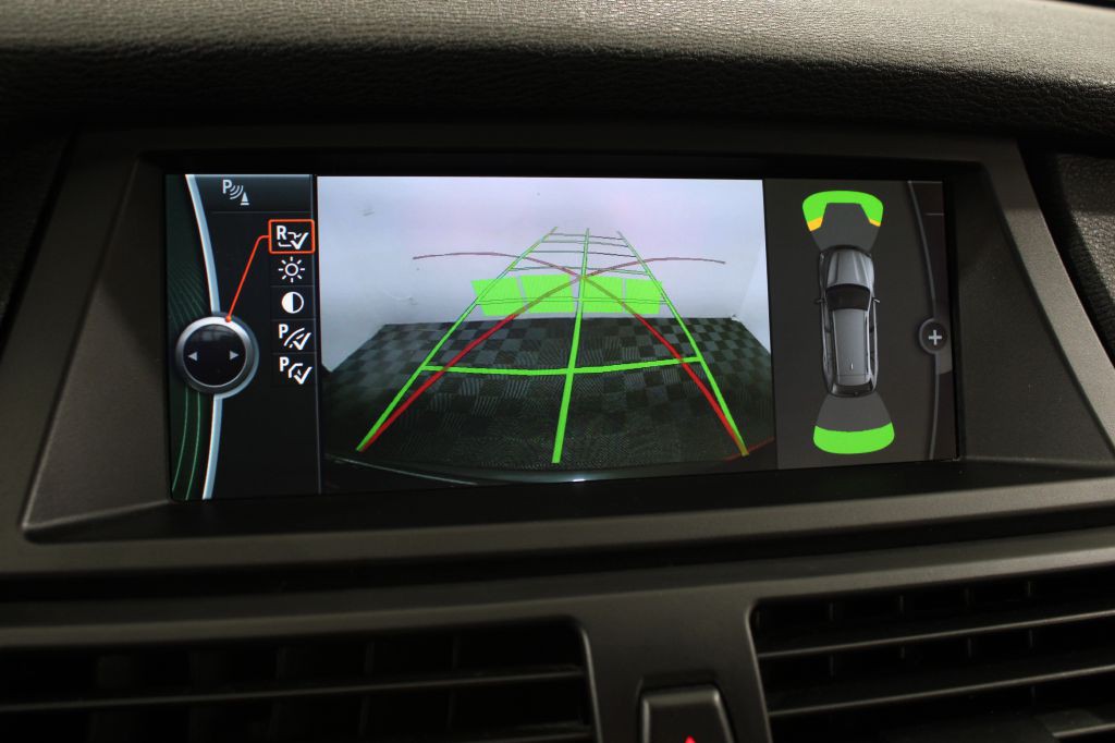 2013 BMW X5 Image 30