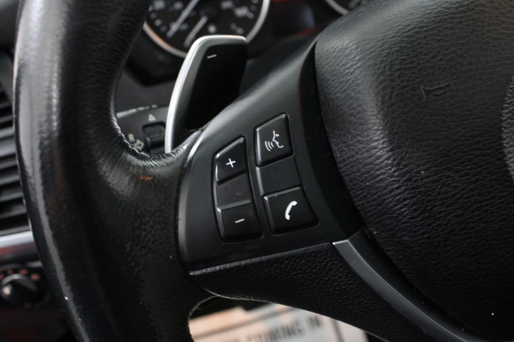 2013 BMW X5 Image 42