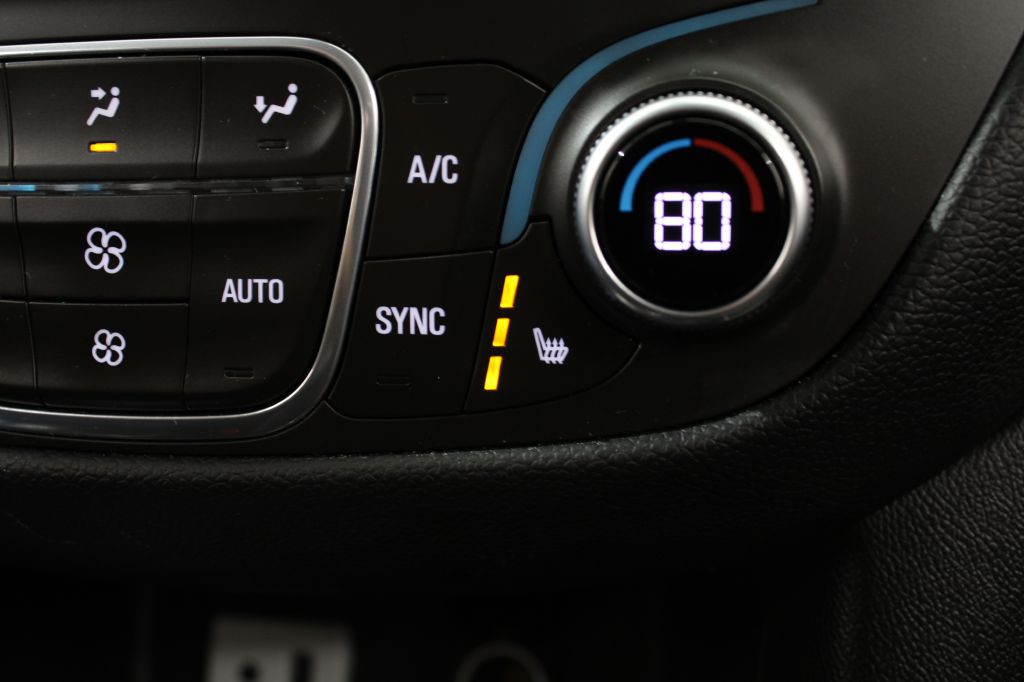 2018 Chevrolet Equinox Image 38