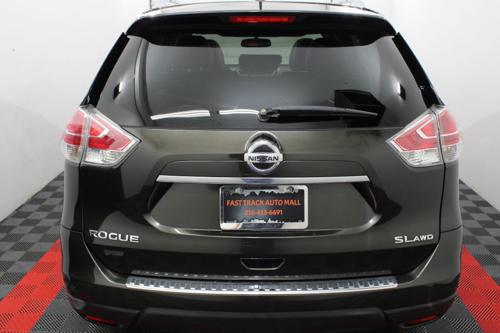 2016 Nissan Rogue Image 6