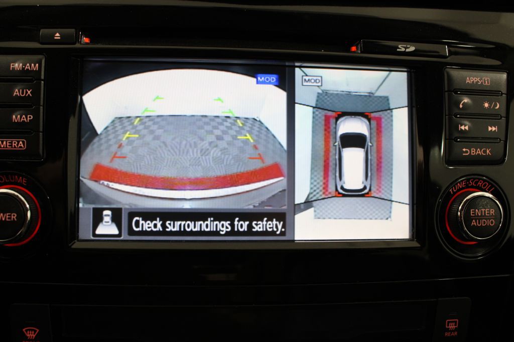 2016 Nissan Rogue Image 35