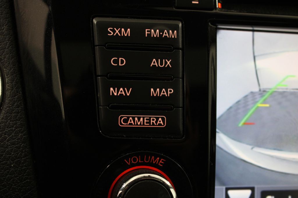 2016 Nissan Rogue Image 42