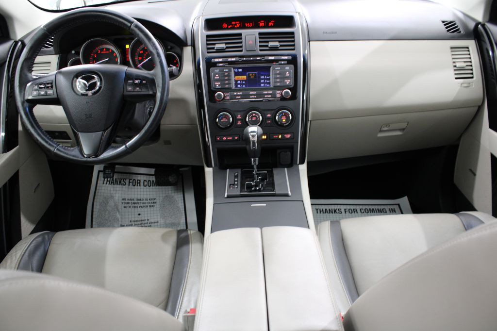 2011 Mazda CX-9 Image 2