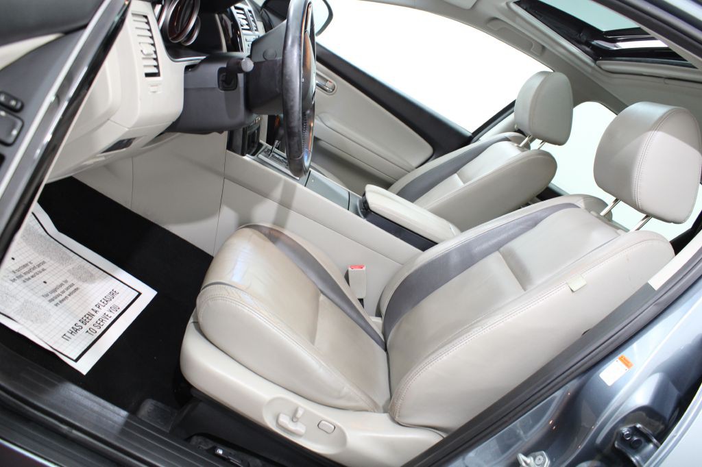 2011 Mazda CX-9 Image 12