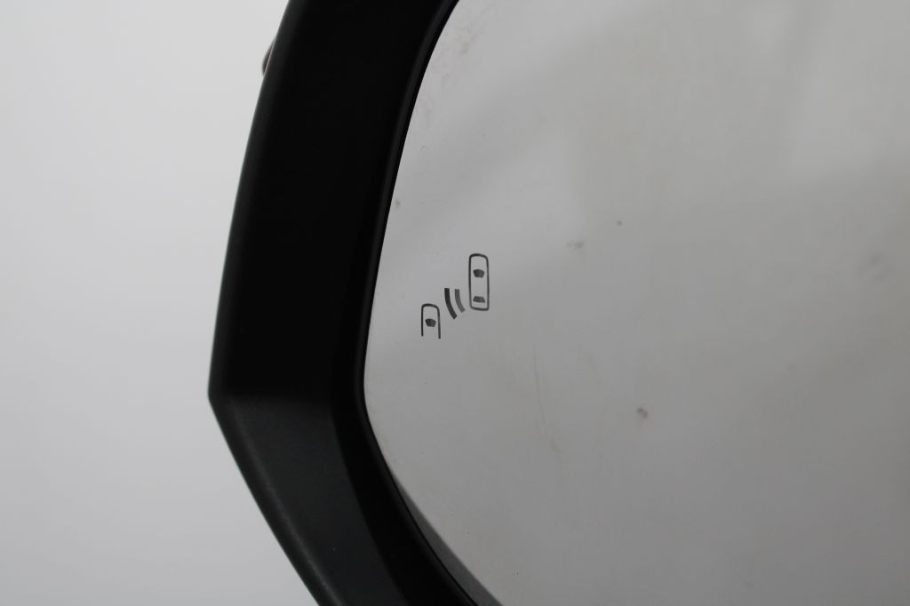 2017 Toyota Highlander Image 14