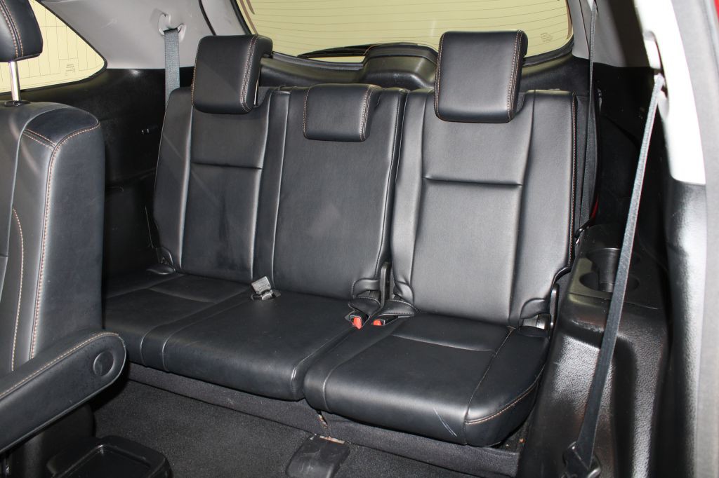 2017 Toyota Highlander Image 21