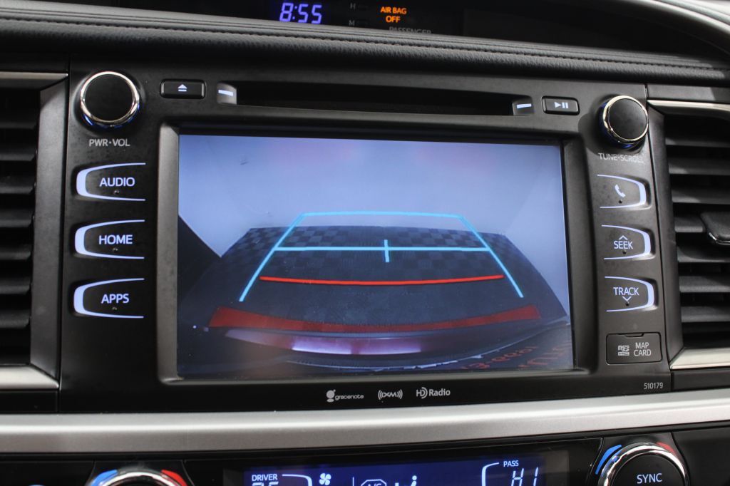 2017 Toyota Highlander Image 33