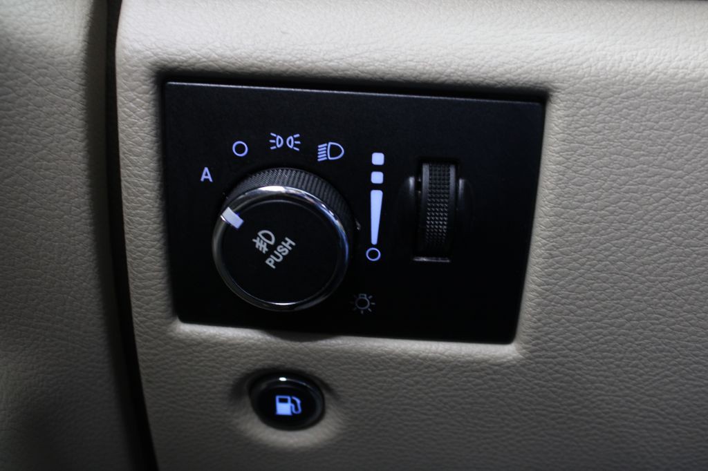 2014 Jeep Grand Cherokee Image 40